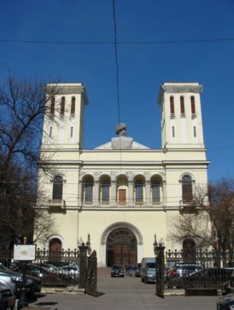 Лютеранскую церковь Петра и Павла